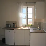 Apartment Dolphin And *