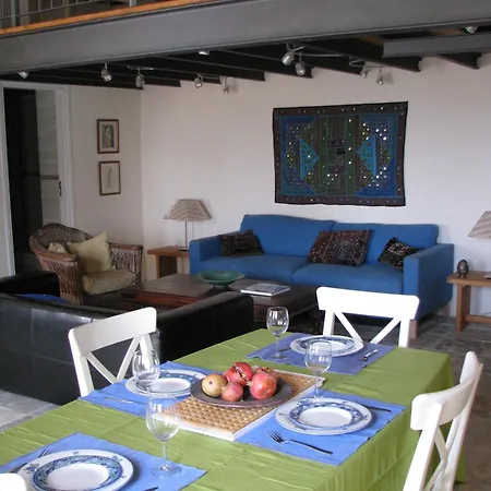 Dolphin And Studios Apartment Tochni