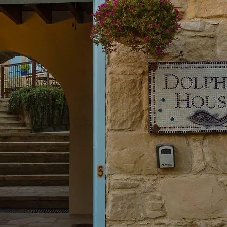 Apartment Dolphin And Studios *