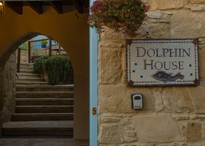 דירה Dolphin And *